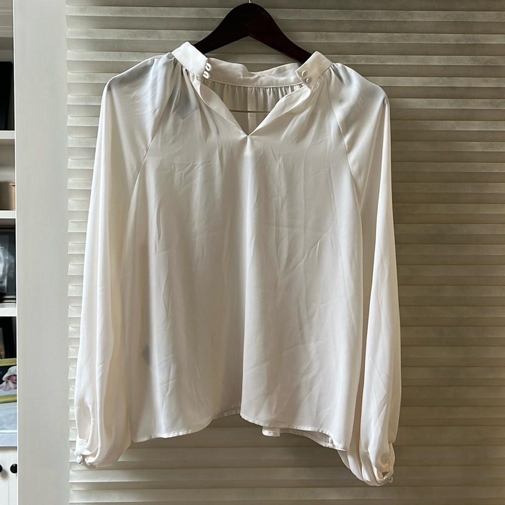 Banana republic sheer off white business top